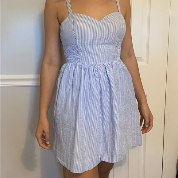 lilly pulitzer seersucker blue white striped dress - Picture 3 of 4